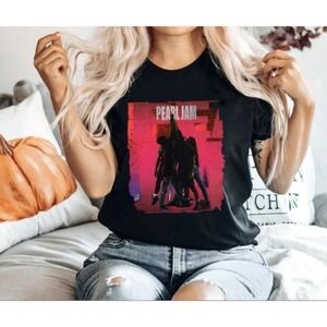 Pearl Jam Tee Dont Give Up Design Tshirt